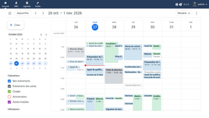 Vue semaine : panneau latéral, mini calendrier et collaborateurs en cases colorées